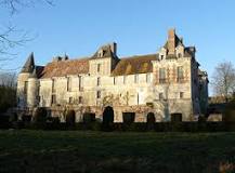 chateau-douilly